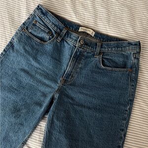 Abercrombie & Fitch Straight Mid Rise Blue Jeans